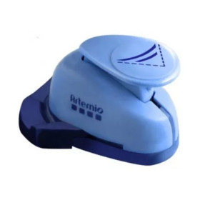 ARTEMIO - M Corner Crescent Punch - 2 cm